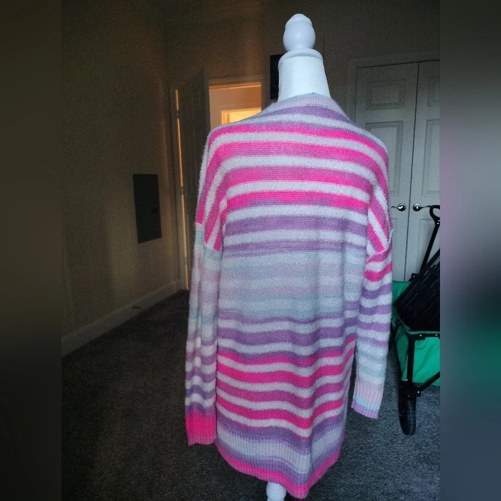 Oversized Striped Pink and Purple Women's Sweater TORRID (Fits a Size S Or M)
